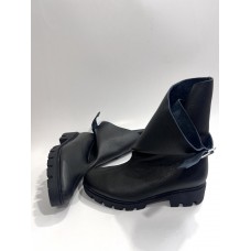 Grabeste-te, iubito! Grabeste-te, iubito!