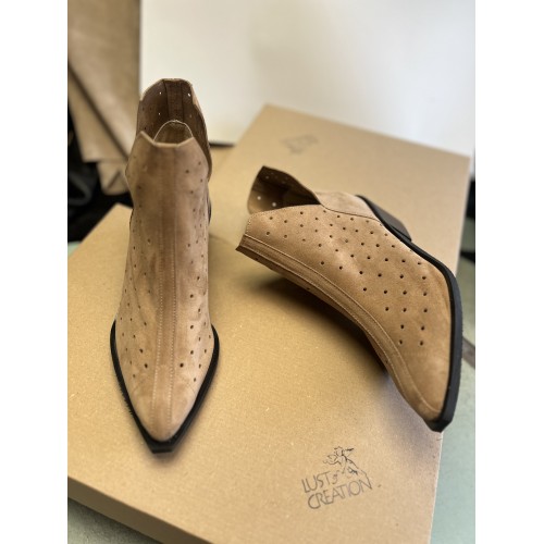 The Lust Sahara Black